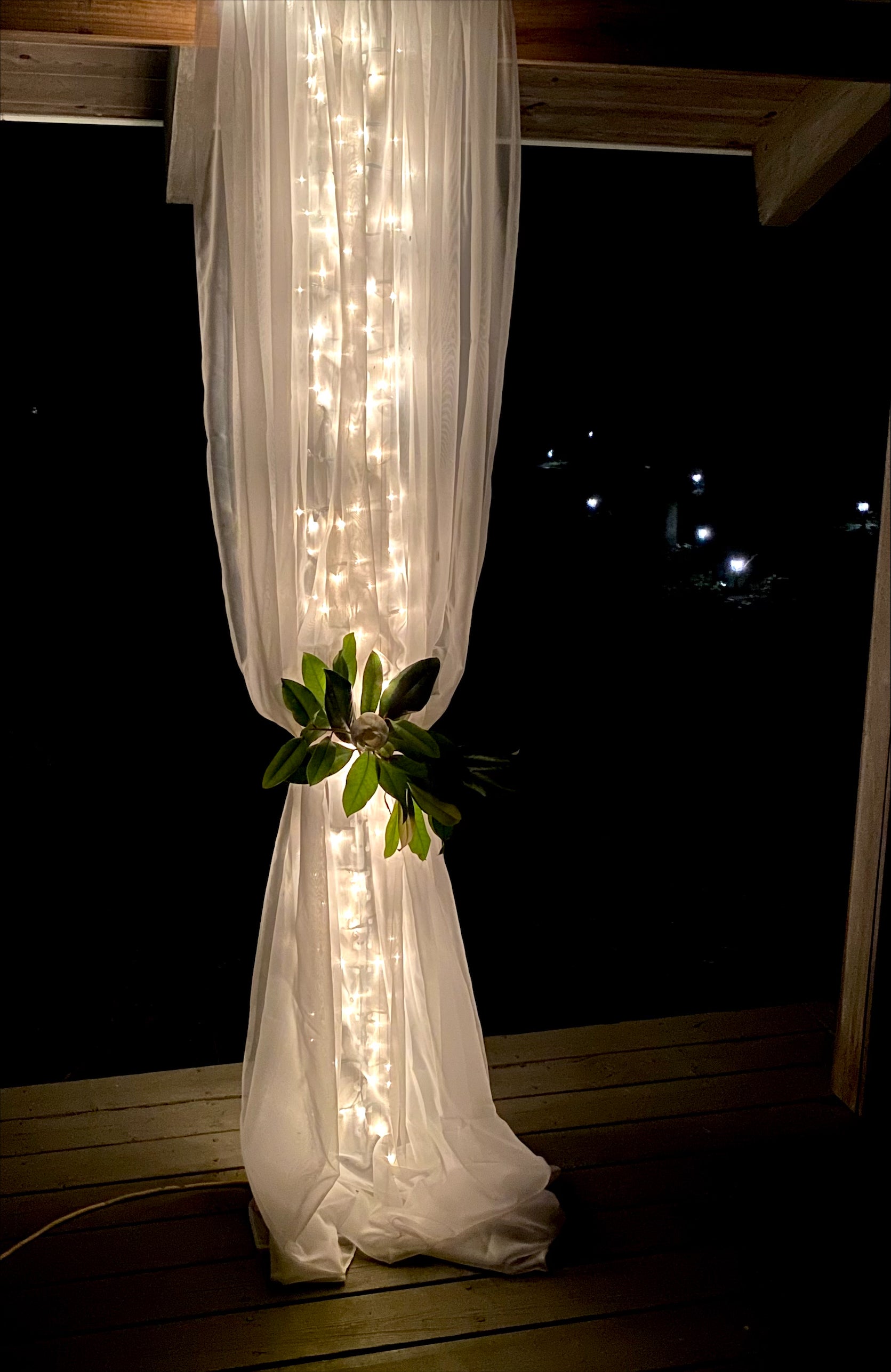 TREE-Z® Wrap - Post with Curtain